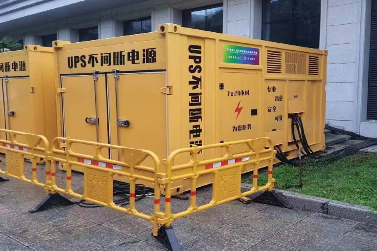 潍城发电机租赁施工现场